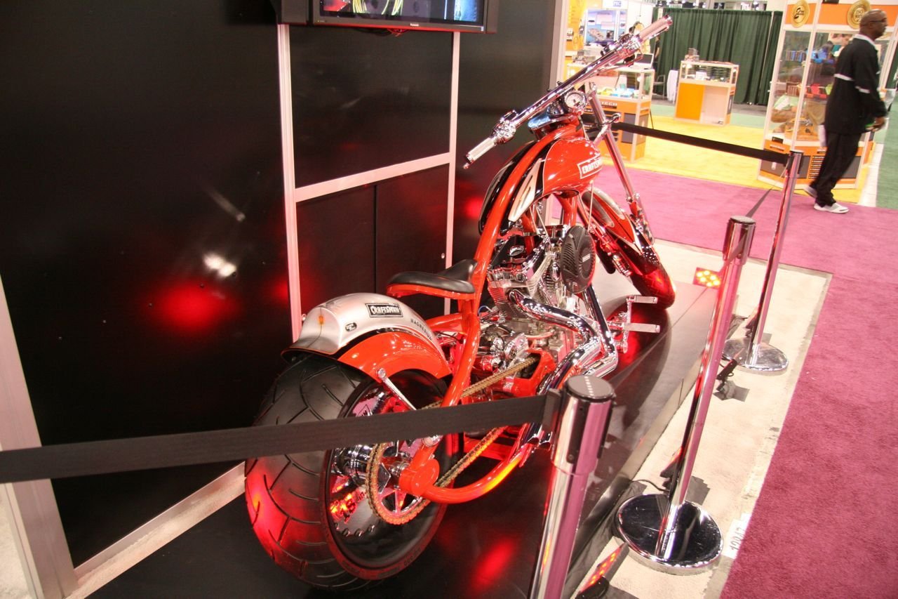 the-bikes-at-sema-20-13_1280x0w.jpg