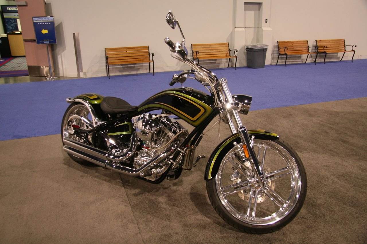 the-bikes-at-sema-20-5_1280x0w.jpg