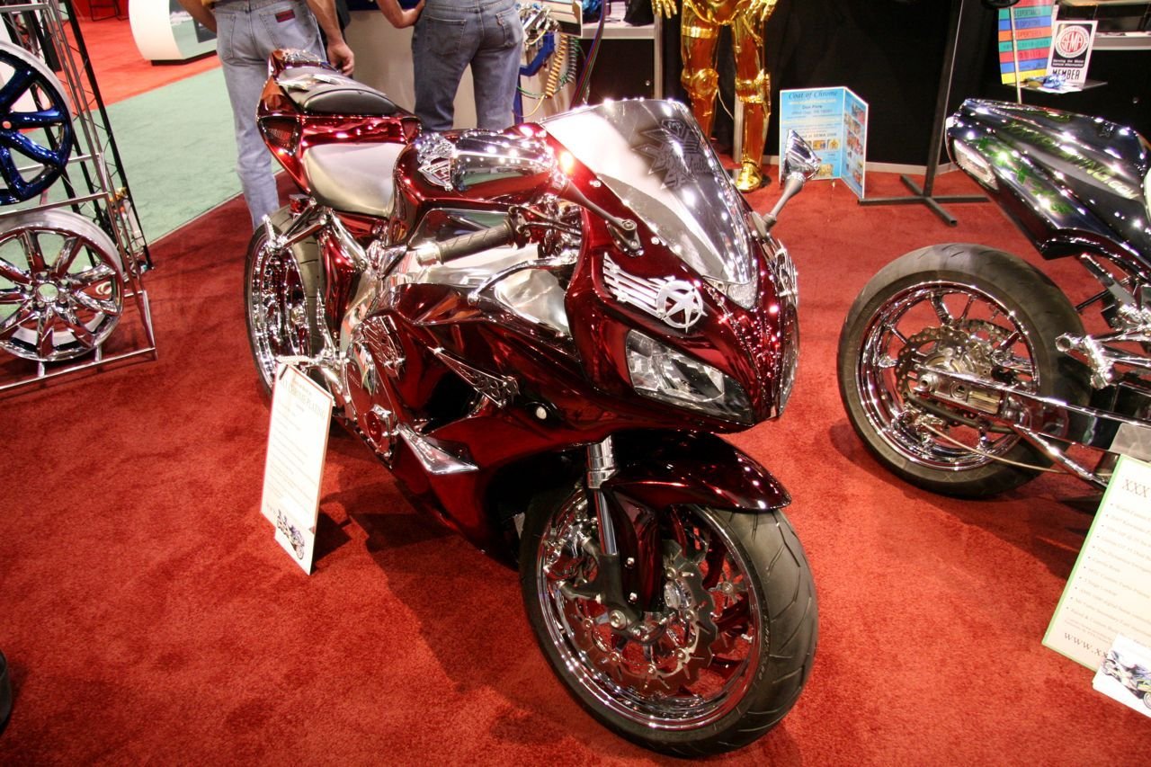 the-bikes-at-sema-20-8_1280x0w.jpg