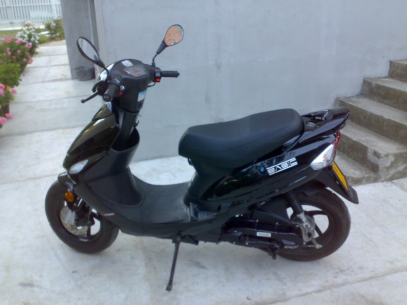 v8yRy_23062011510.jpg