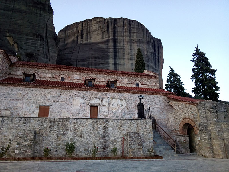 204-Meteora.jpg.8813497dbfac0bc3ce9bdad6516320a3.jpg