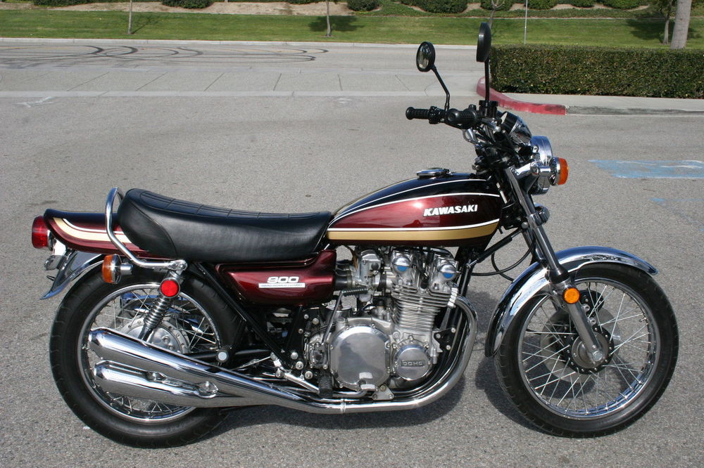 kawasakiz1-1975-1.jpg