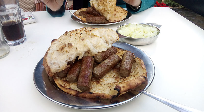 031-Cevapi.jpg.fe4dfa4c76188f23f4407810b7f4ec4b.jpg