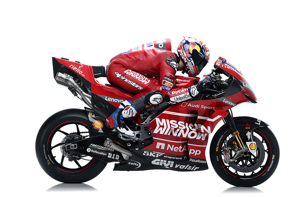 1871413707_AndreaDovizioso17_UC70029_Low.jpg.62893fab220bb38760c1e629238ae8a0.jpg