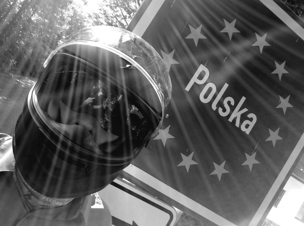 2019-07-26_17-02-59_MotoCeskanje1910_bw_mala.thumb.jpg.4a7bd1e112a65ecb5c8415bfeb6c78d2.jpg