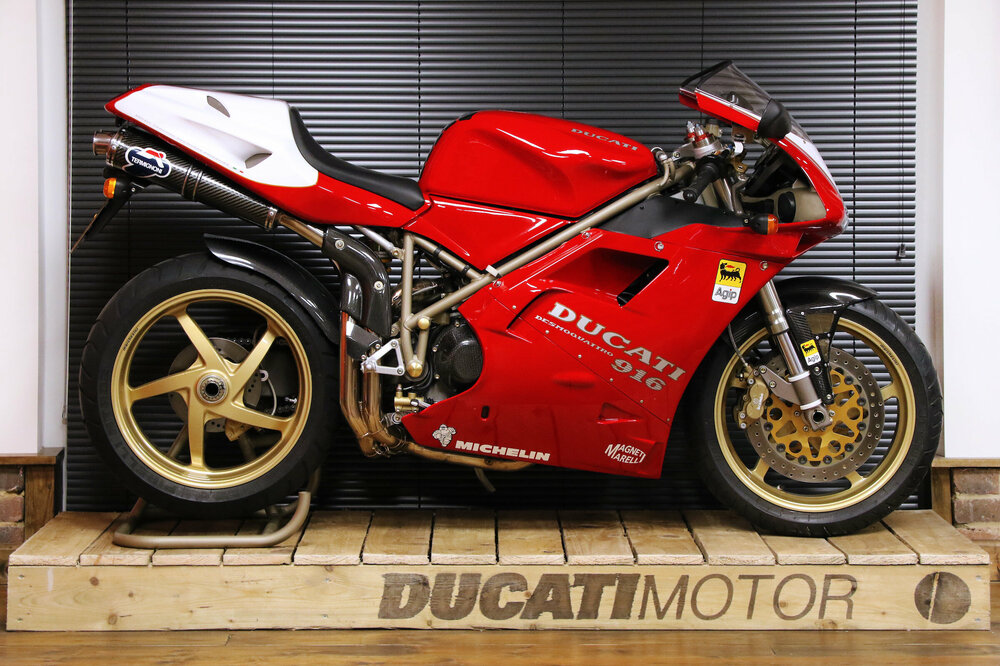 Ducati-916-SPS.thumb.jpg.ef5431e84170d70266eecb1484902283.jpg
