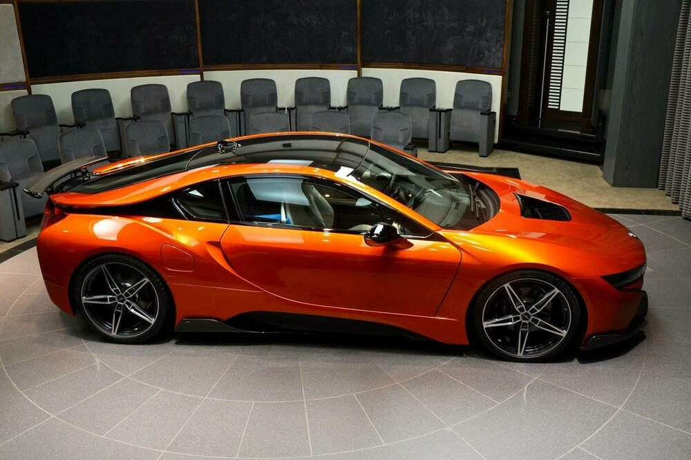 BMW-i8-Lava-Orange-2016-Abu-Dhabi-16-1.jpg