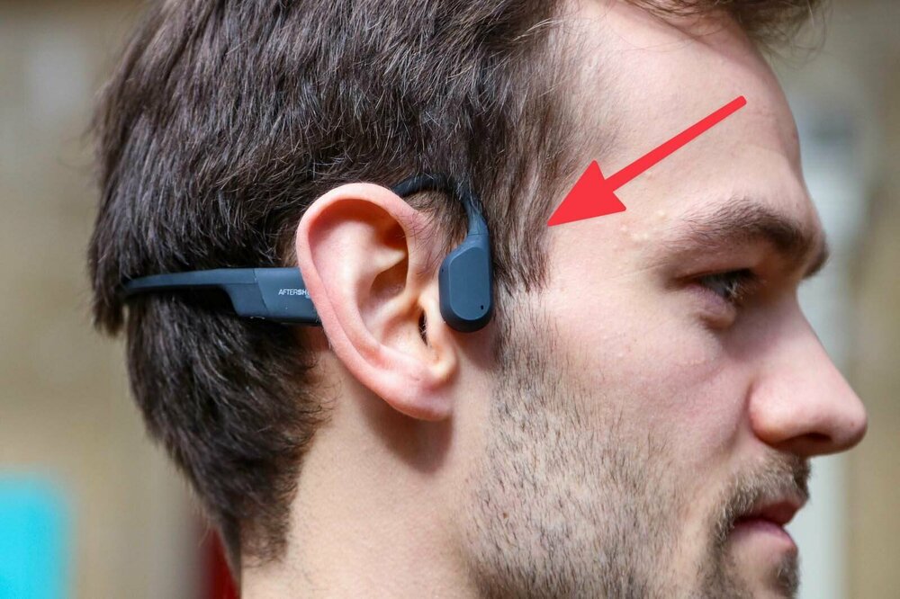 bone-conduction-headphones-pros-and-cons.thumb.jpg.5eb3191e7340d45b2a7a8a77b99deeee.jpg
