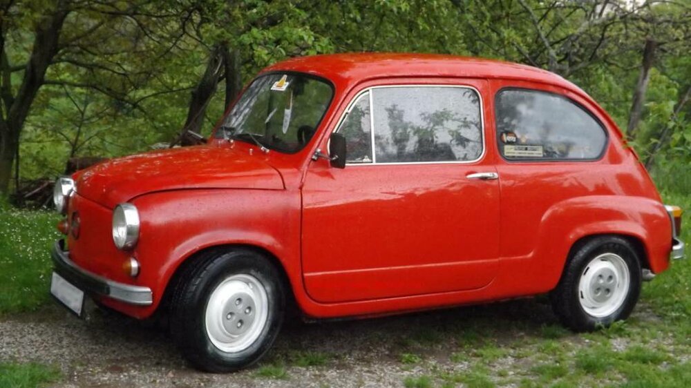 Zastava_750_-_Fico_(16105614840).thumb.jpg.50abe6513e9571cef389b10f28a9f03a.jpg