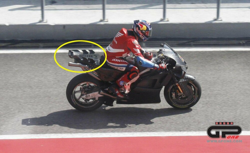 bradl-honda01i1-1706775142.thumb.jpg.8052059dcb3b6d713c0adee744d6cc35.jpg