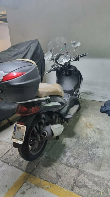 piaggio.jpg