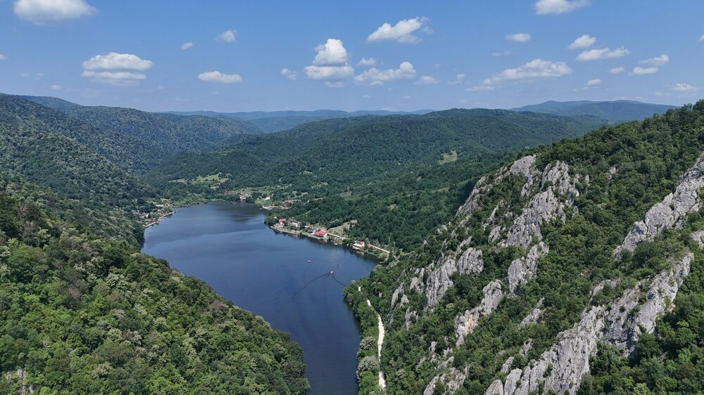 dji_fly_20250608_111122_0025_1749374894921_photo.thumb.jpg.73a5c86869f52f58f2b0ead634de788e.jpg
