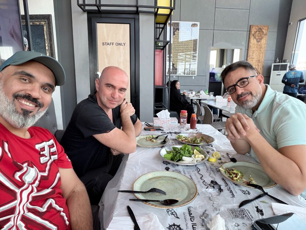 3.thumb.jpg.60d8c0abef61a177314d4609244bd116.jpg