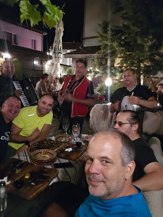 IMG-6c2e3d8f7b7829f251afdfb6c216c3ca-V.thumb.jpg.fa3c7b8b855aafec30065781614172ee.jpg